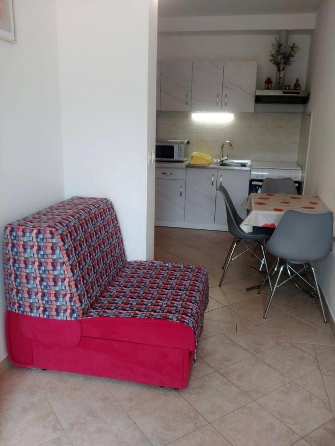 Apartments With A Parking Space Kornic, Krk - 5306 Exterior foto
